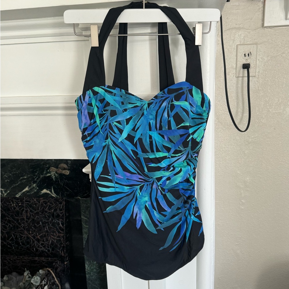 Lands end swimsuit tummy control - Picture 2 of 3
